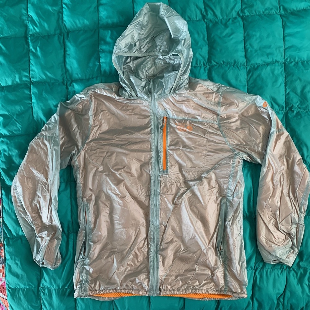 Mountain Hardwear Men’s Ghost Lite Pro Jacket
